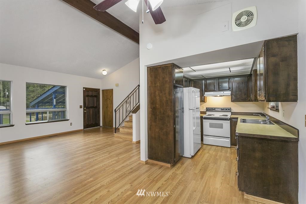 4630 Arvick Road Southeast Port Orchard, WA 98366 - Photo 7 of 19 Gallery Image 7