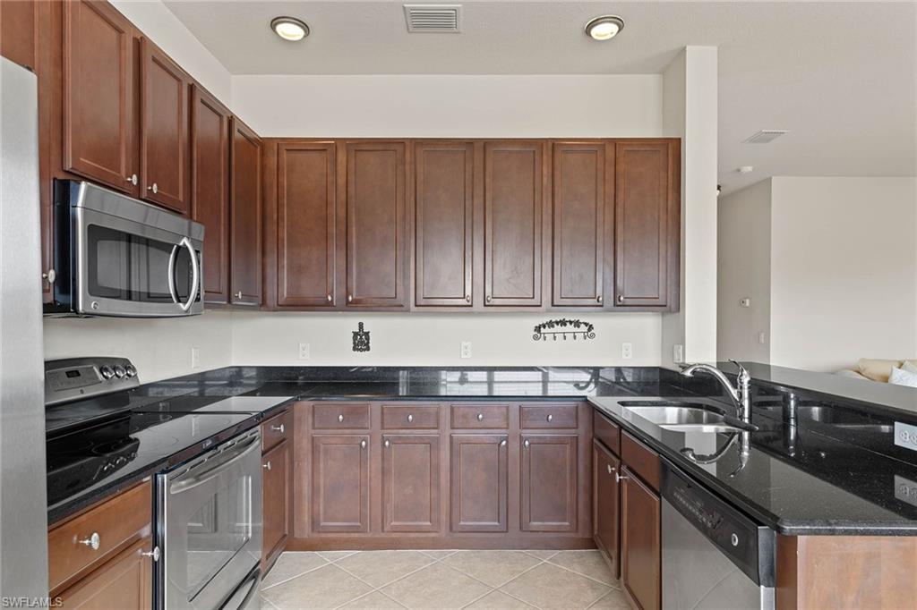 6505 Monterey Point, Unit 104 Naples, FL 34105 - Photo 3 of 35 Gallery Image 3