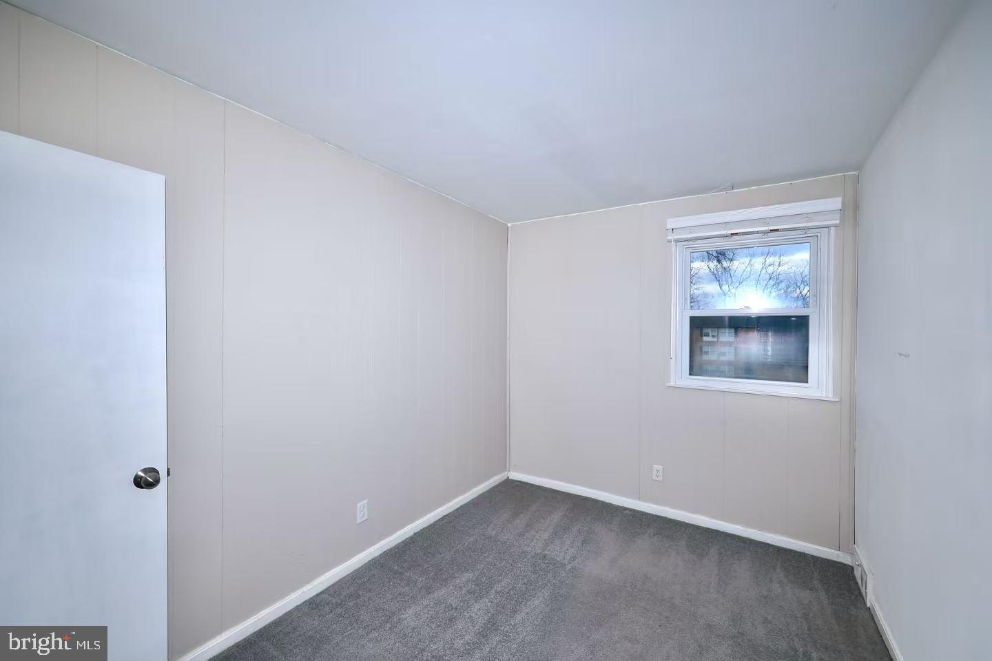 11850 Basile Road Philadelphia, PA 19154 - Photo 24 of 31 a view of an empty room with a window