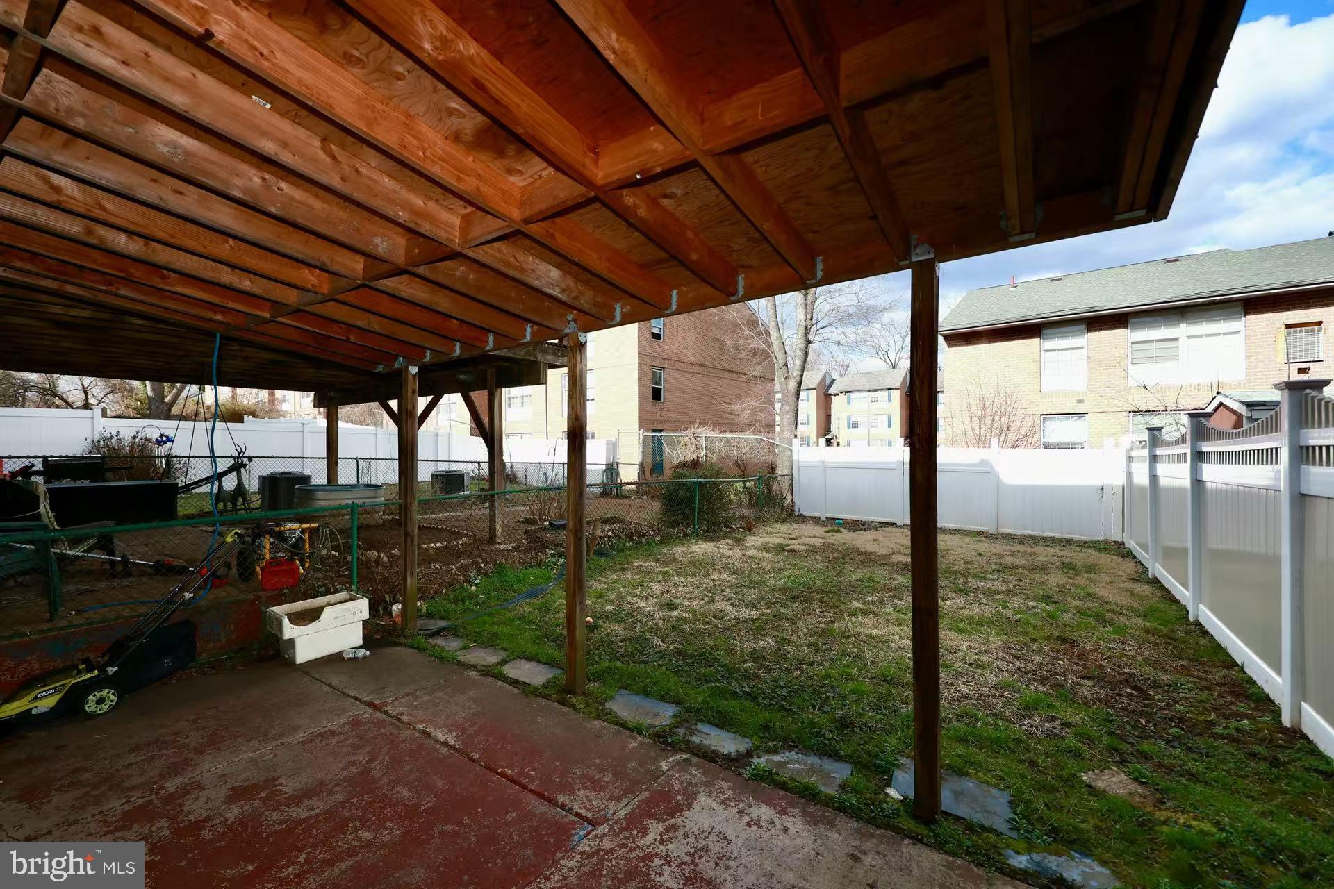 11850 Basile Road Philadelphia, PA 19154 - Photo 30 of 31 a view of a porch