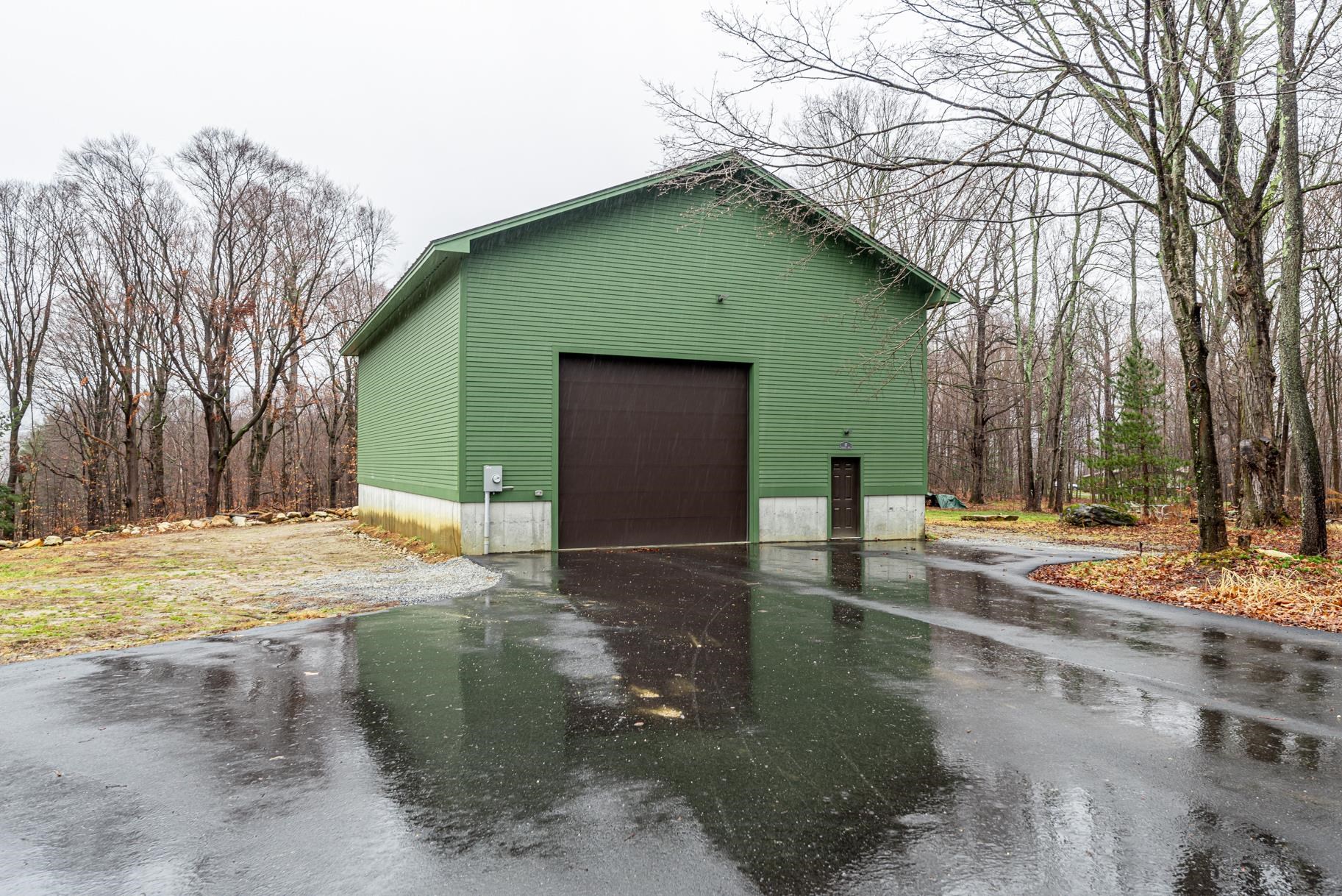 67 Coventry Lane Manchester, VT 05255 - Photo 22 of 40 Gallery Image 22