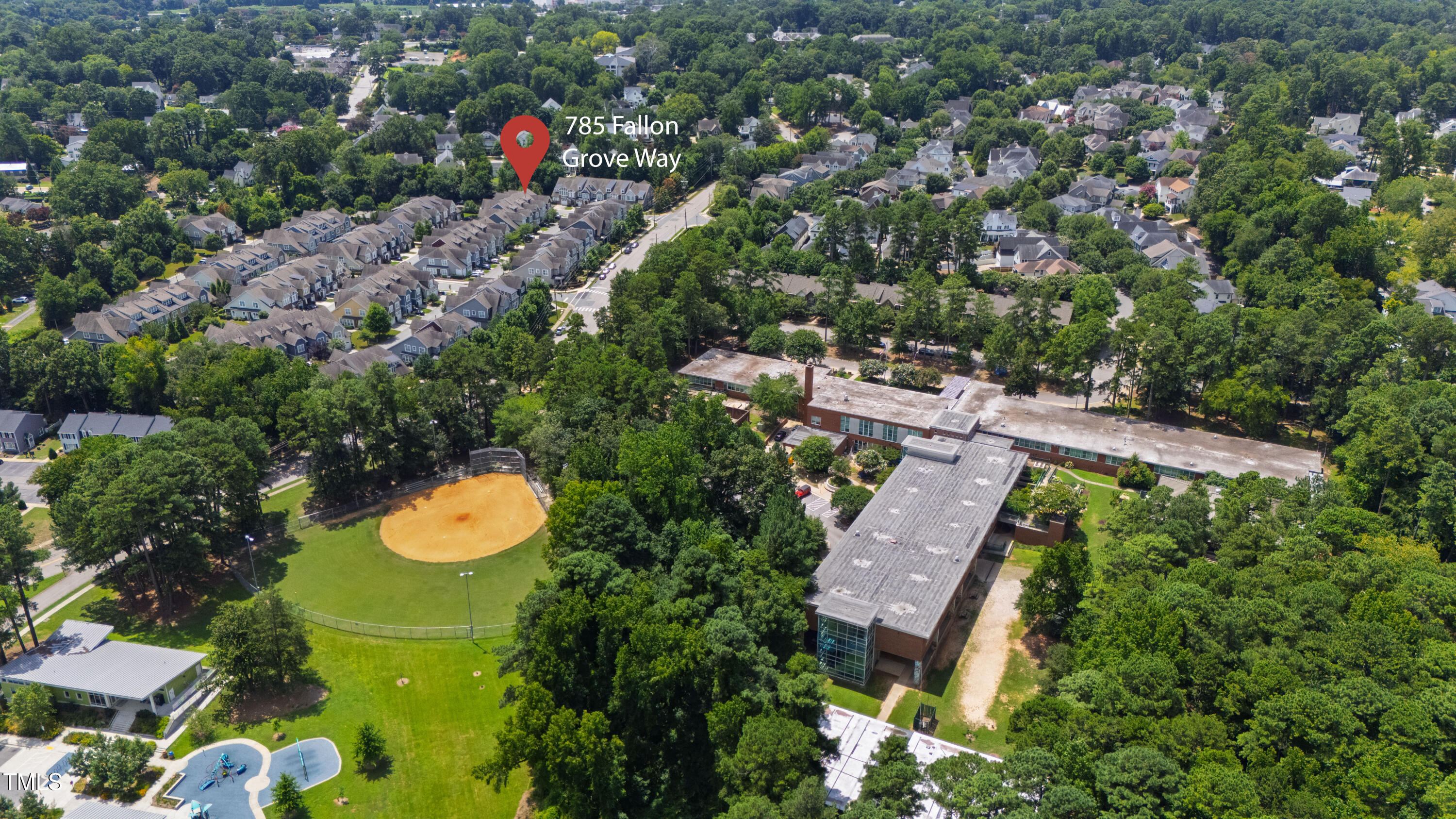 785 Fallon Grove Way Raleigh, NC 27608 - Photo 54 of 54 Fallon (6)