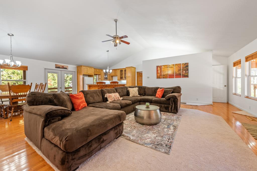 125 Old Bennett Road Ellijay, GA 30536 - Photo 12 of 63 Gallery Image 12