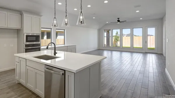 $474,900 | 356 Haby Hollow, San Antonio, TX 78253