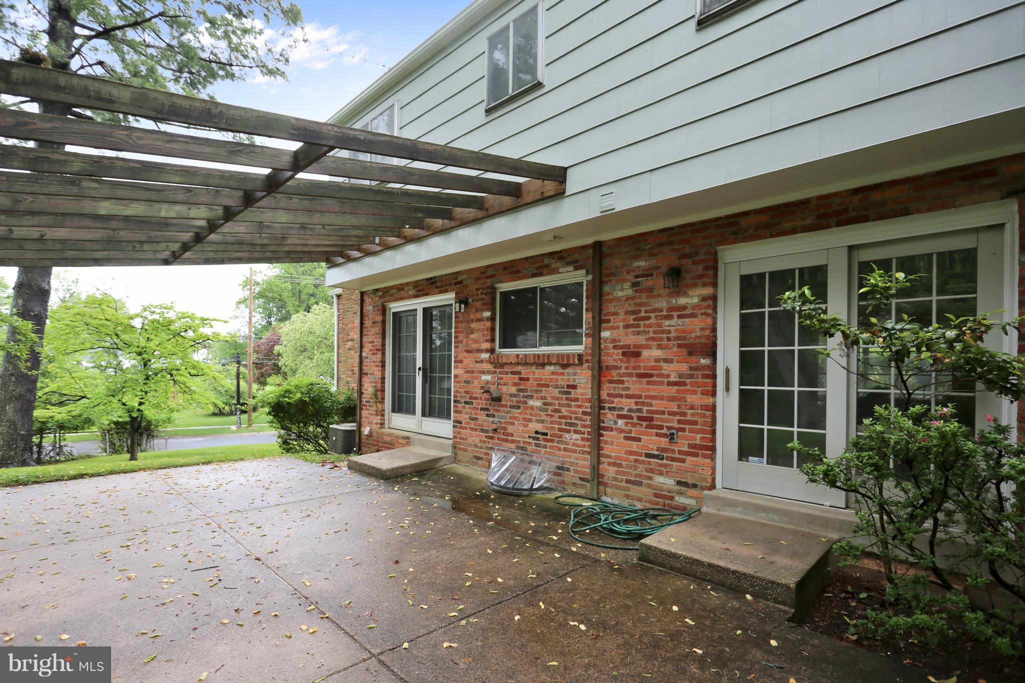 11501 Monticello Avenue Silver Spring, MD 20902 - Photo 27 of 30 Patio