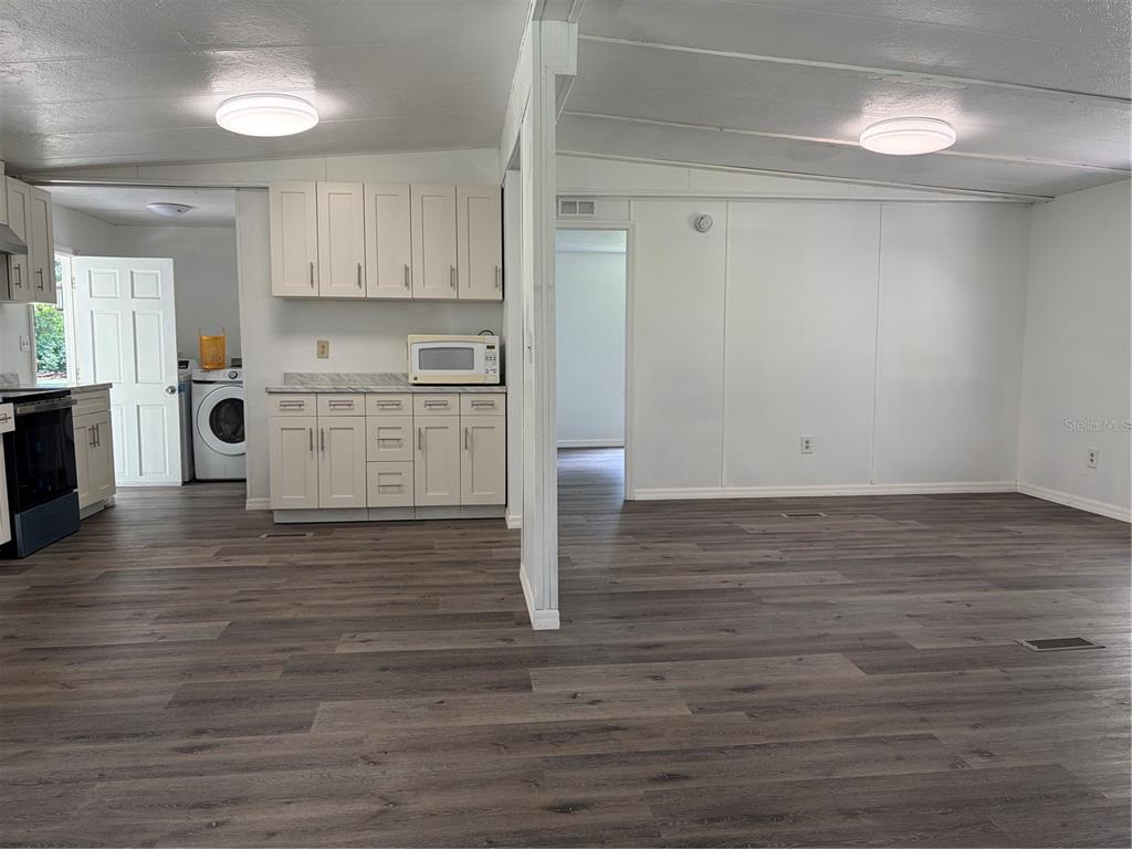 4706 Coats Road Zephyrhills, FL 33541 - Photo 41 of 50 Gallery Image 41