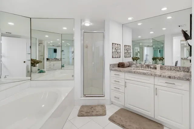 $1,349,000 | 140 Southeast 5th Avenue, Unit 448, Boca Raton, FL 33432