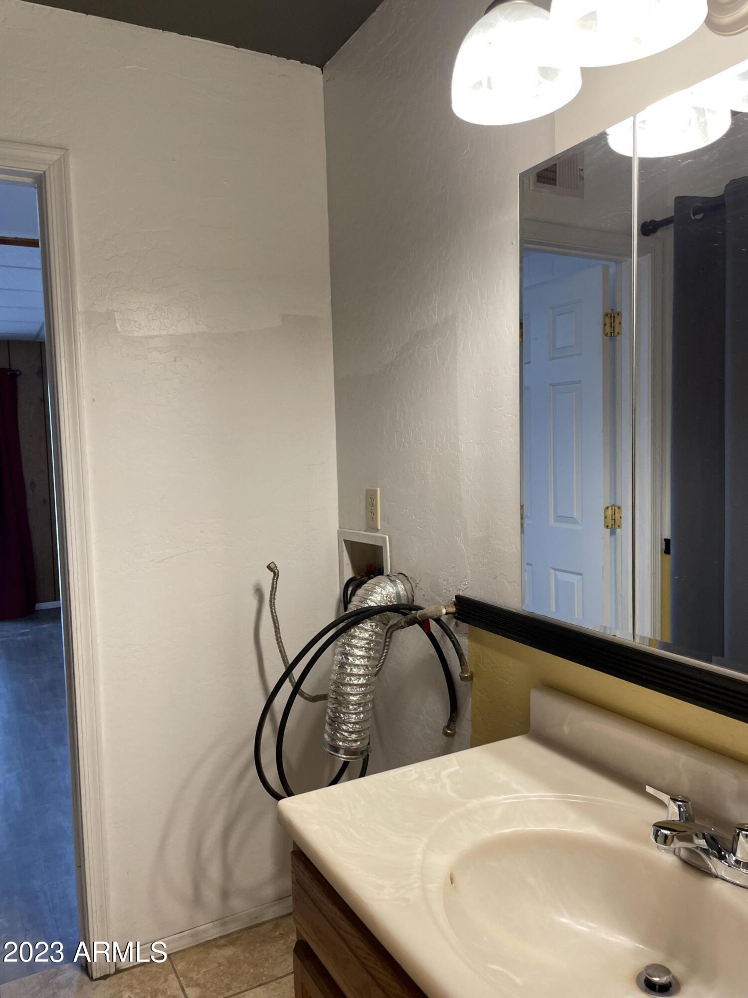 200 West Round Valley Road Payson, AZ 85541 - Photo 6 of 11 bath