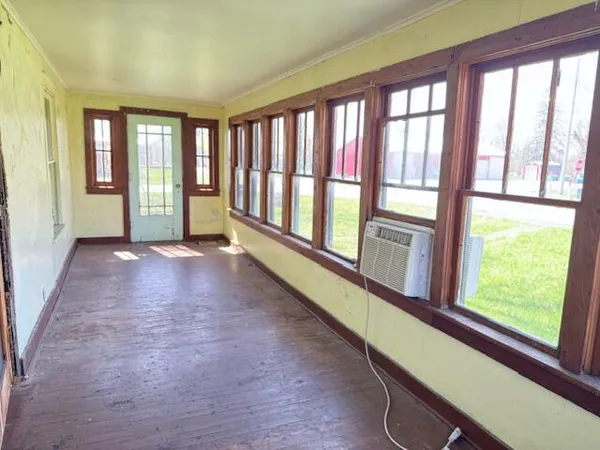 $69,900 | 325 South Main Street, Montgomery, MI 49255