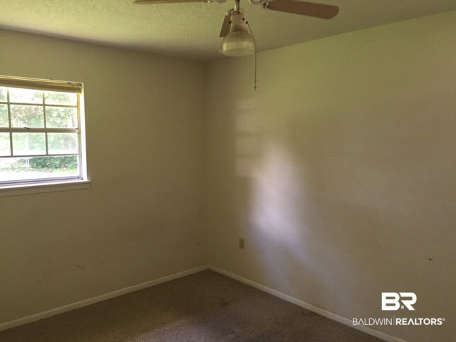 213 10th Avenue Mobile, AL 36611 - Photo 6 of 9
