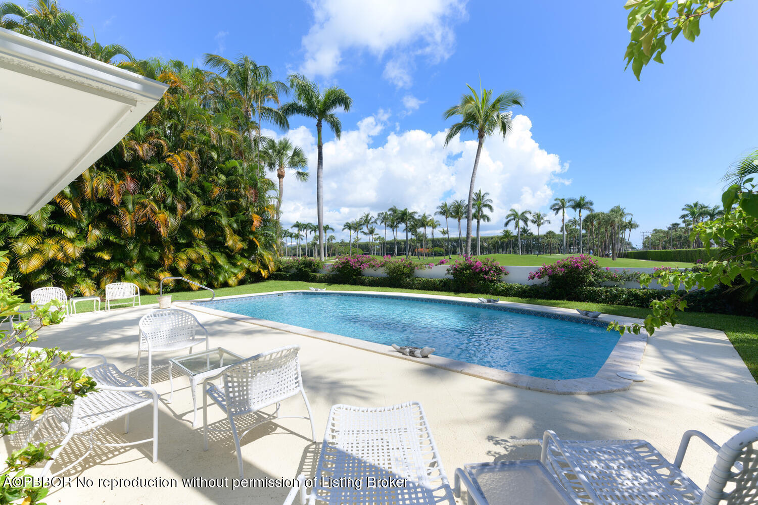 201 Pendleton Avenue Palm Beach, FL 33480 - Photo 18 of 22 a view of a garden