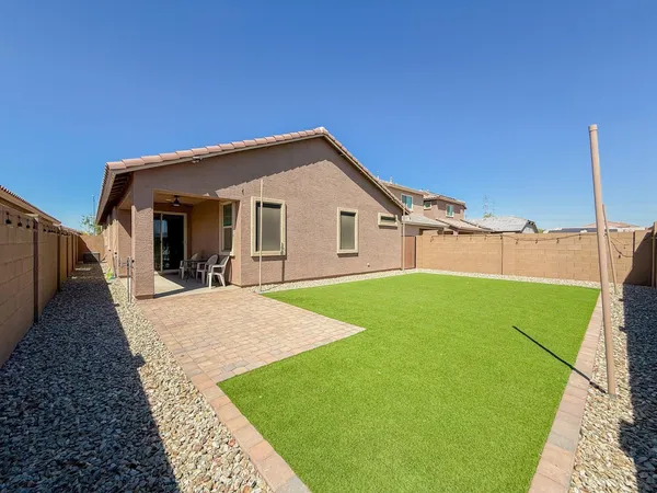 $2,500 | 3811 South 64th Drive, Phoenix, AZ 85043