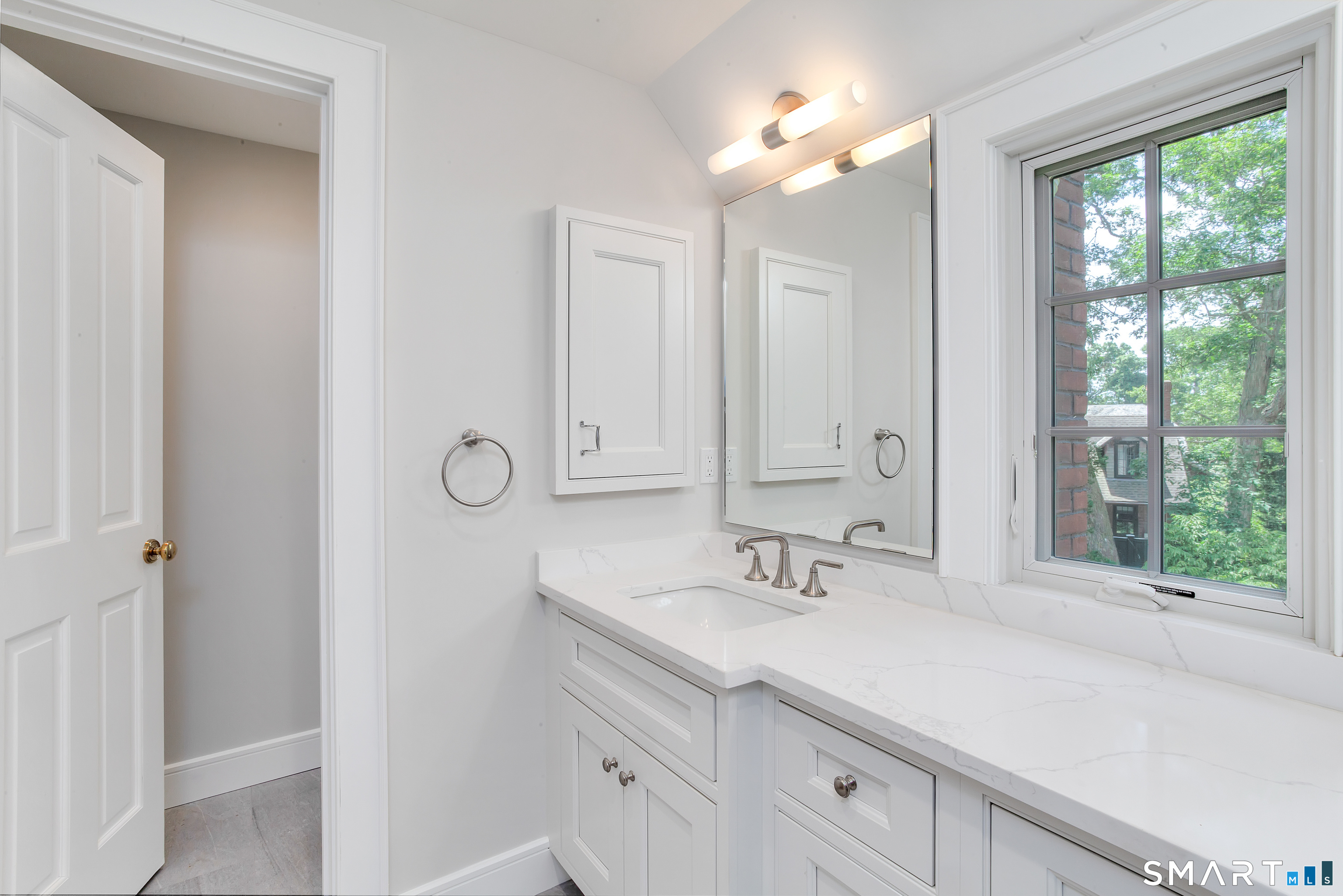 32 Wood Road Branford, CT 06405 - Photo 33 of 40