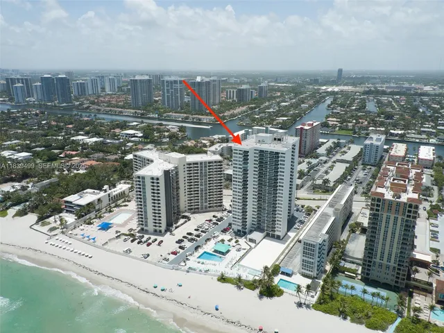 a view of park with a small yard and plants