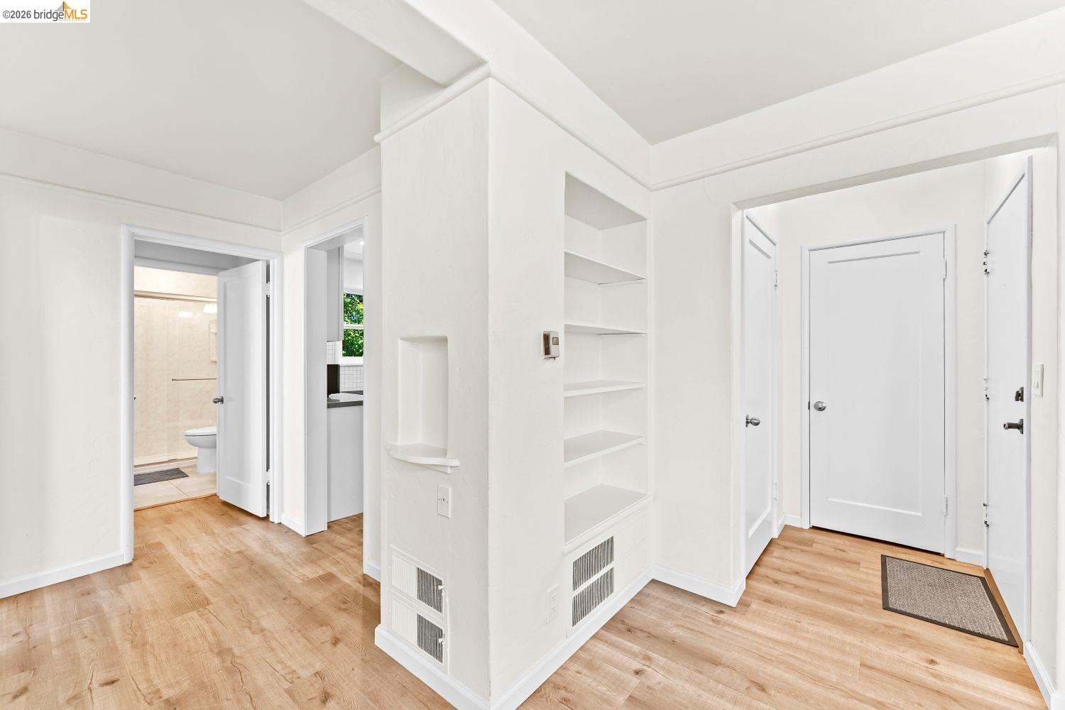 2713 Ridge Road Berkeley, CA 94709 - Photo 7 of 23 Gallery Image 7