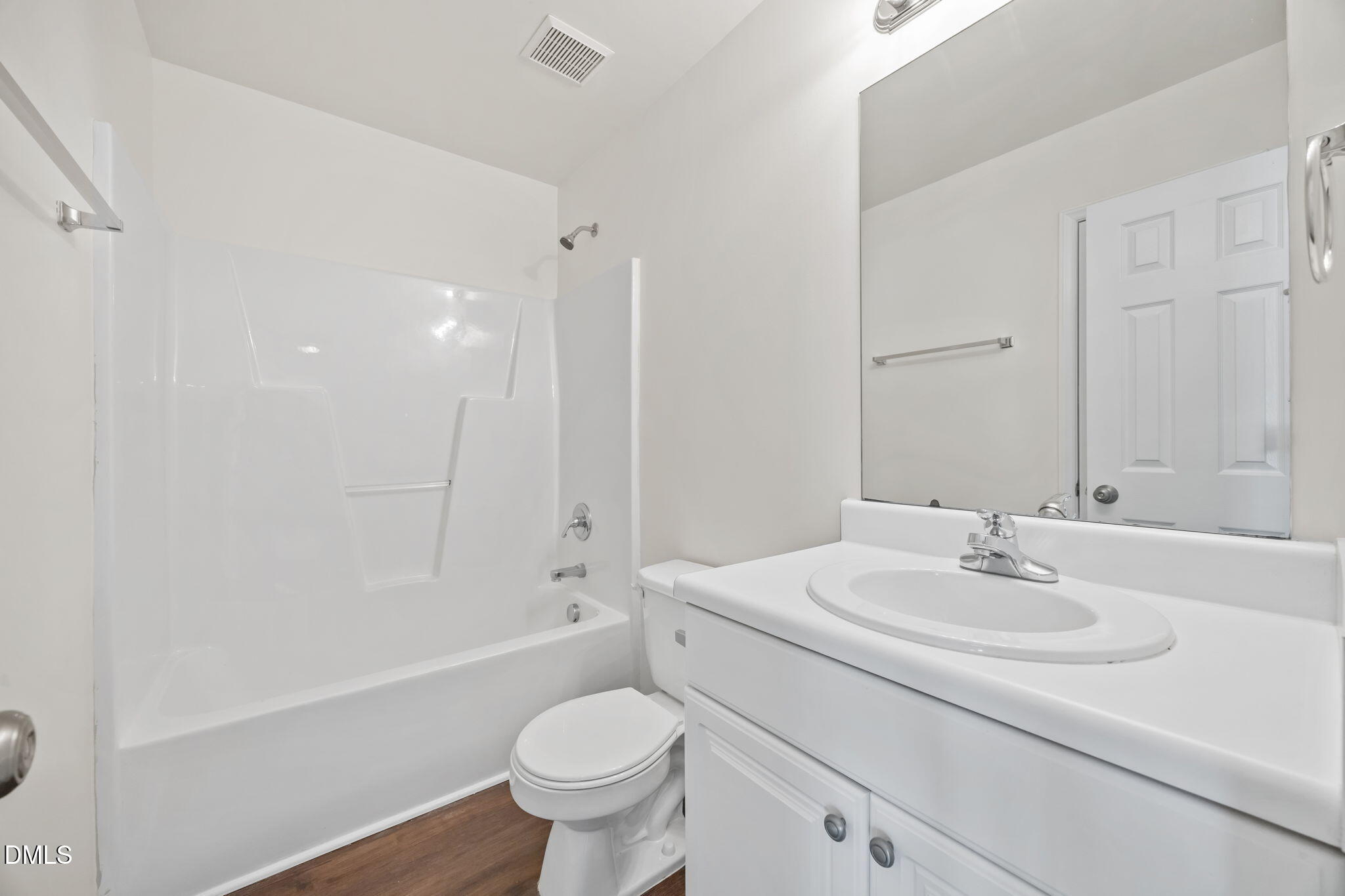 7121 Missionary Ridge Drive Raleigh, NC 27610 - Photo 19 of 39 31-web-or-mls-IMG_2170