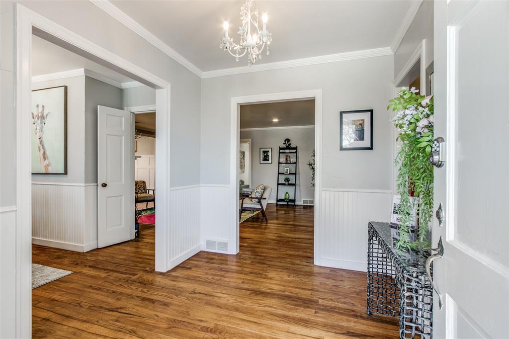 2012 North Locust Street Denton, TX 76209 - Photo 33 of 39 Main Entryway!