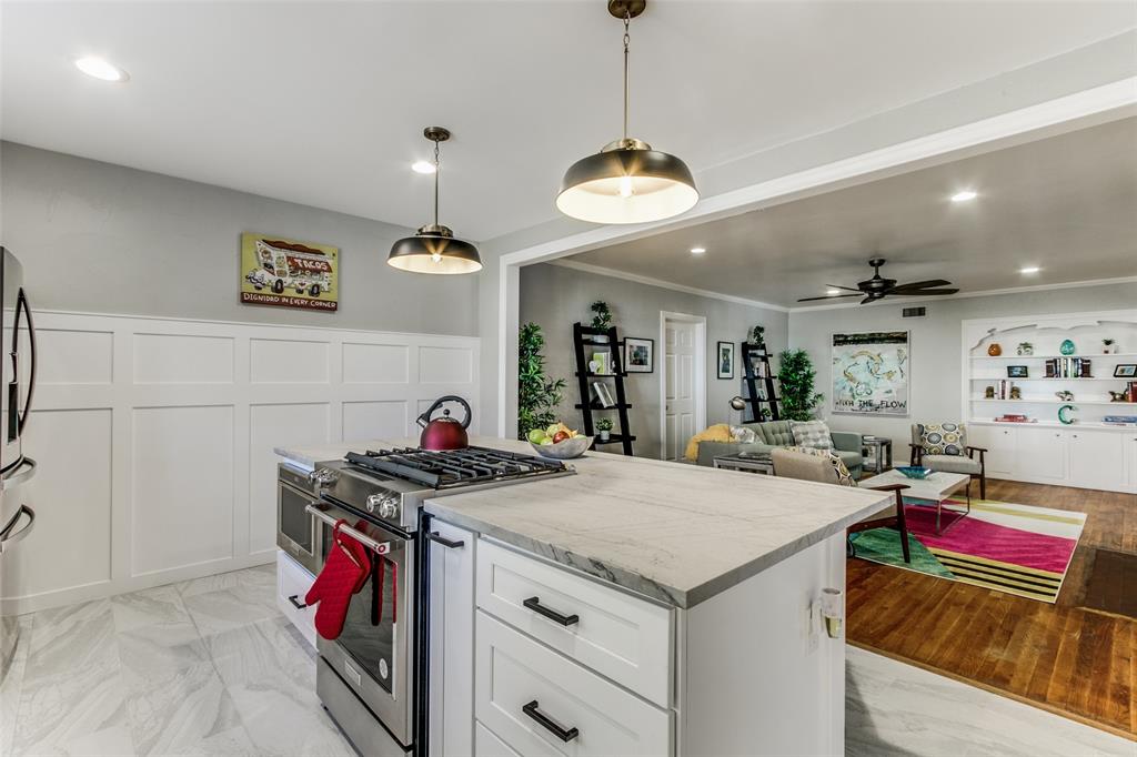 2012 North Locust Street Denton, TX 76209 - Photo 7 of 39 Brand New Board and Batten and Cabinets!