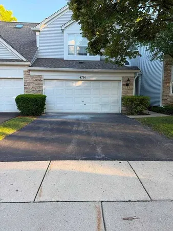$3,300 | 4791 Amber Circle, Hoffman Estates, IL 60192