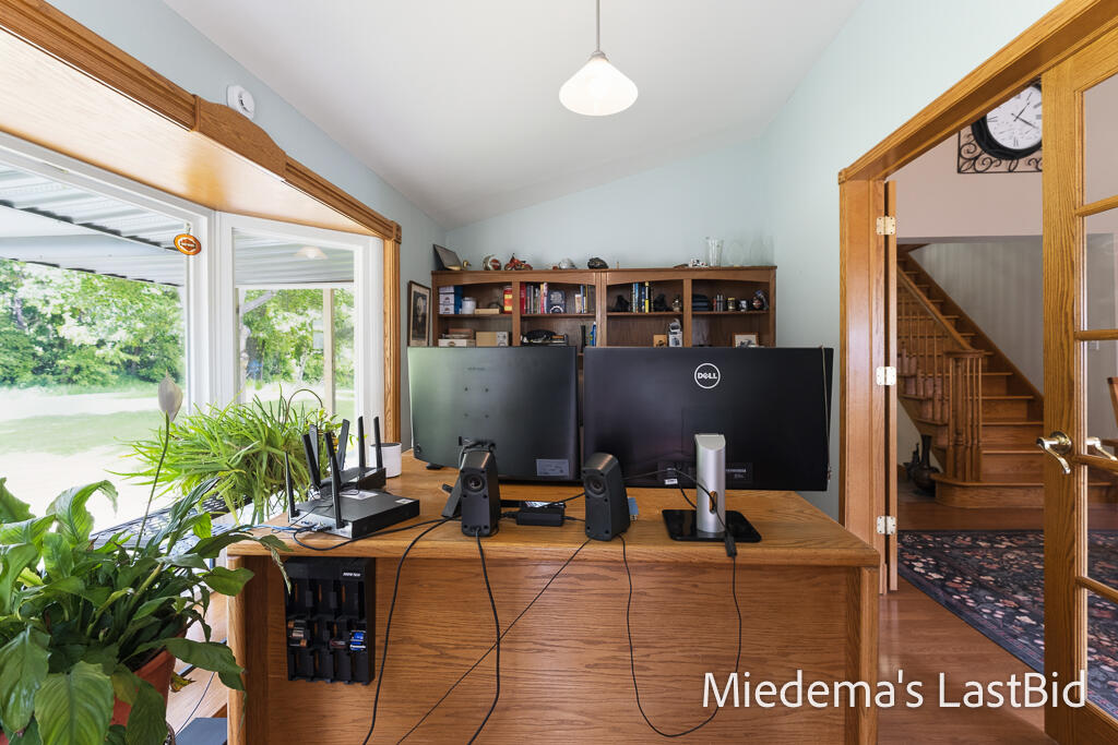 12915 Cassidy Road Bellevue, MI 49021 - Photo 68 of 128 12915CassidyRd-71LoRes