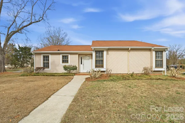 $2,450 | 7224 Hackberry Lane, Charlotte, NC 28226