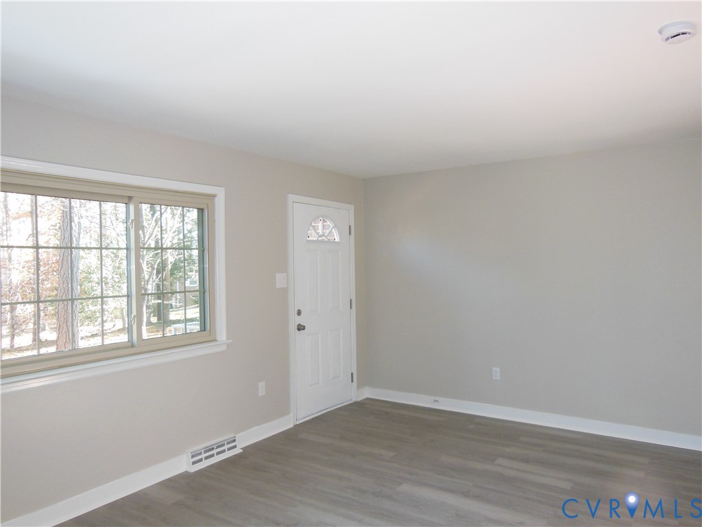 2040 Warrior Trail Chesterfield, VA 23236 - Photo 6 of 26