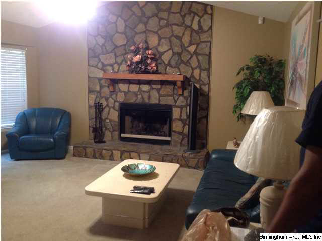 265 Foxglen Road Birmingham, AL 35215 - Photo 4 of 12