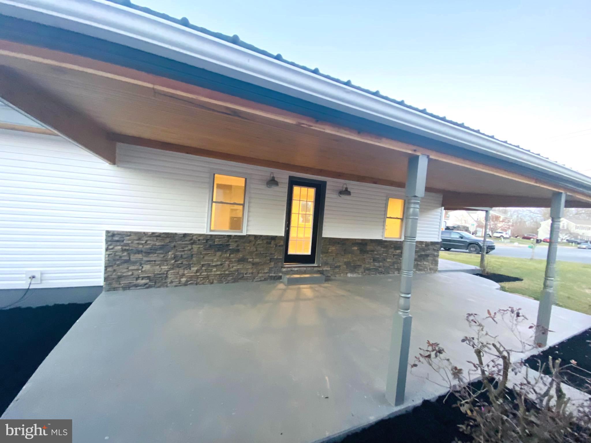 15 Freys Road Elizabethtown, PA 17022 - Photo 3 of 27 Gallery Image 3
