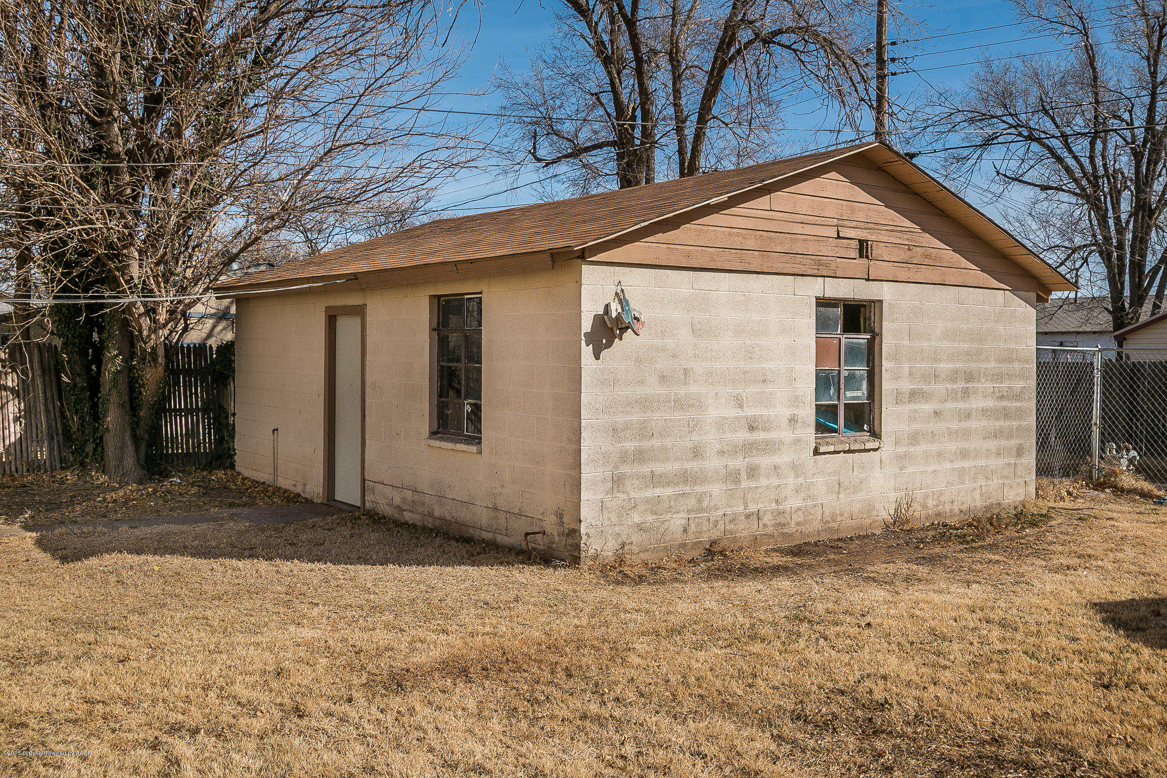 5103 Crockett Street Amarillo, TX 79110 - Photo 17 of 17 017_Shop