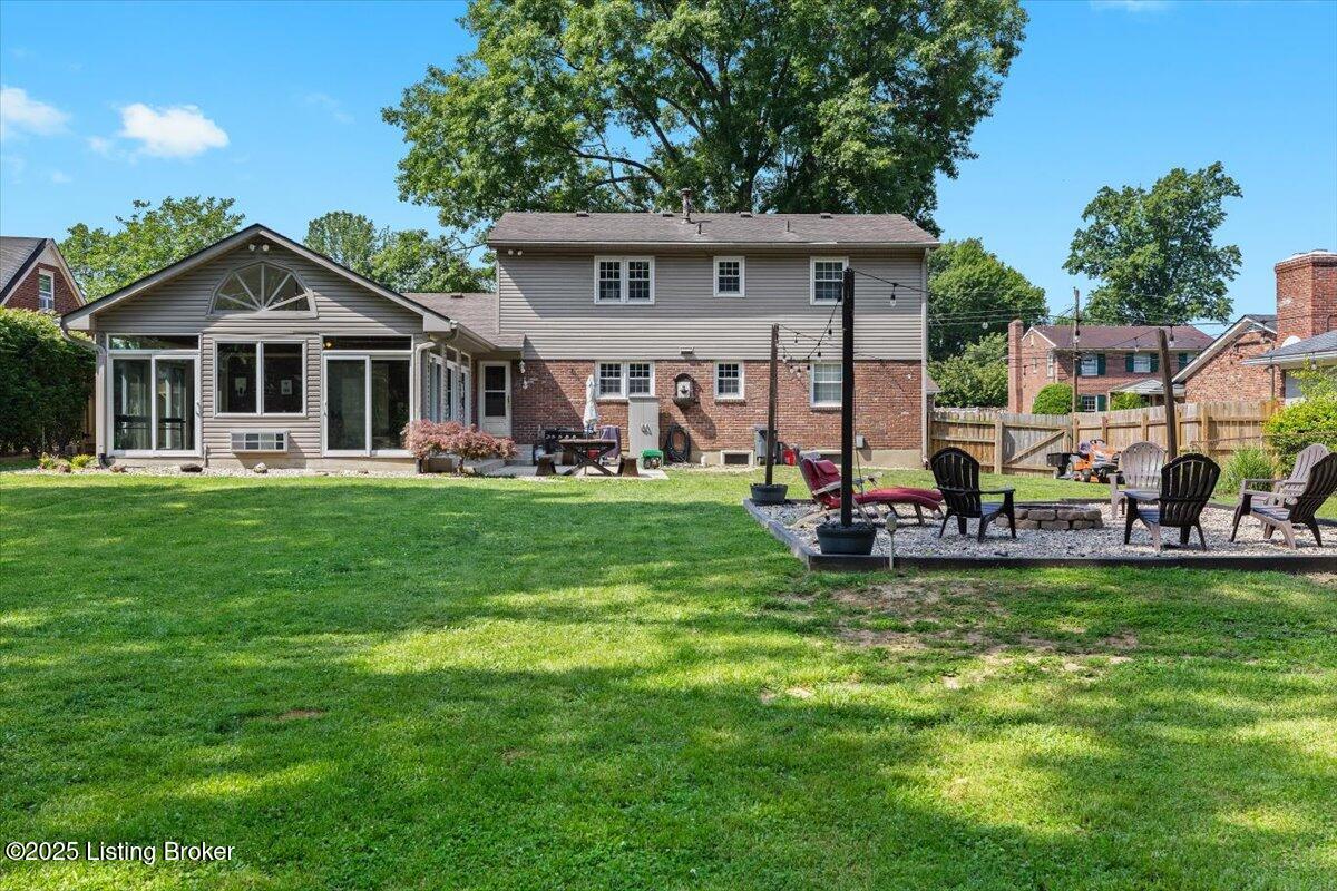 6609 Hollow Tree Road Louisville, KY 40228 - Photo 39 of 41 40-6609 Hollow Tree Rd-40