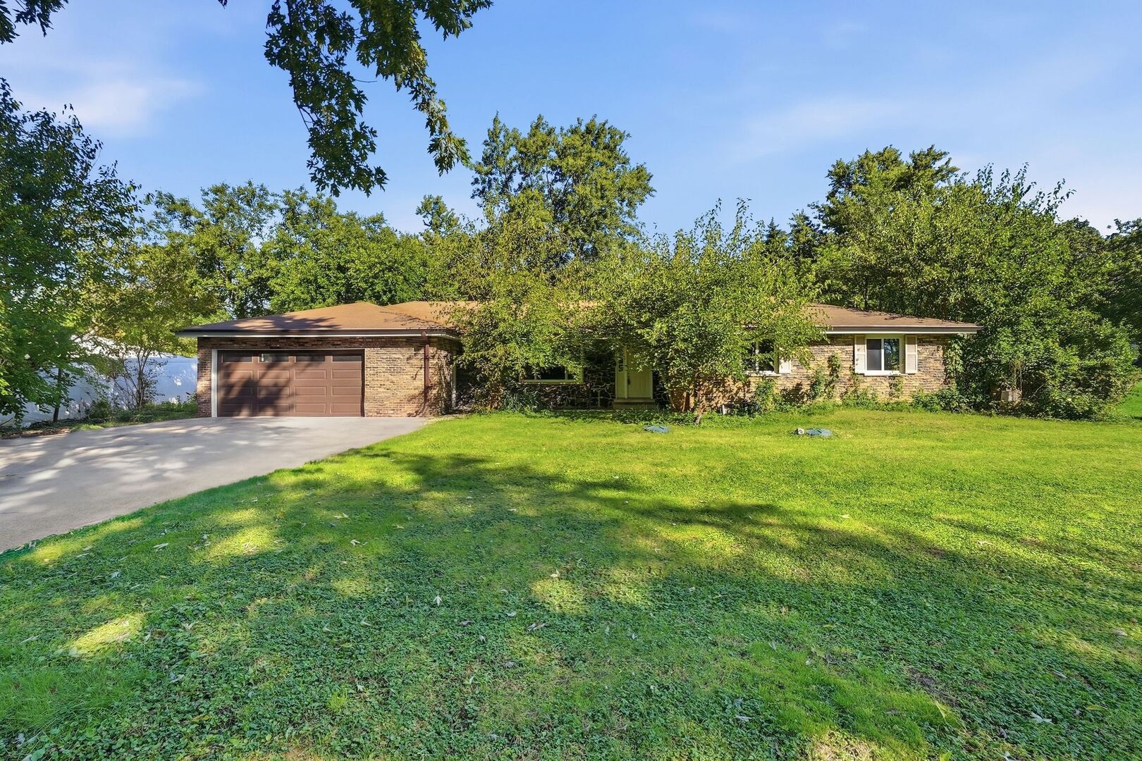 12640 West Regan Road Mokena, IL 60448 - Photo 1 of 39 Gallery Image 1