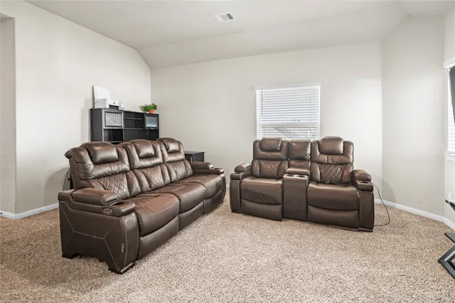 $285,000 | 402 Moose Run, Huntsville, TX 77320