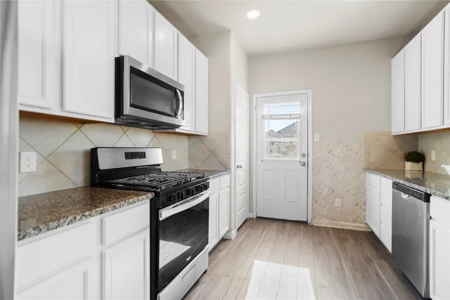 $285,000 | 402 Moose Run, Huntsville, TX 77320