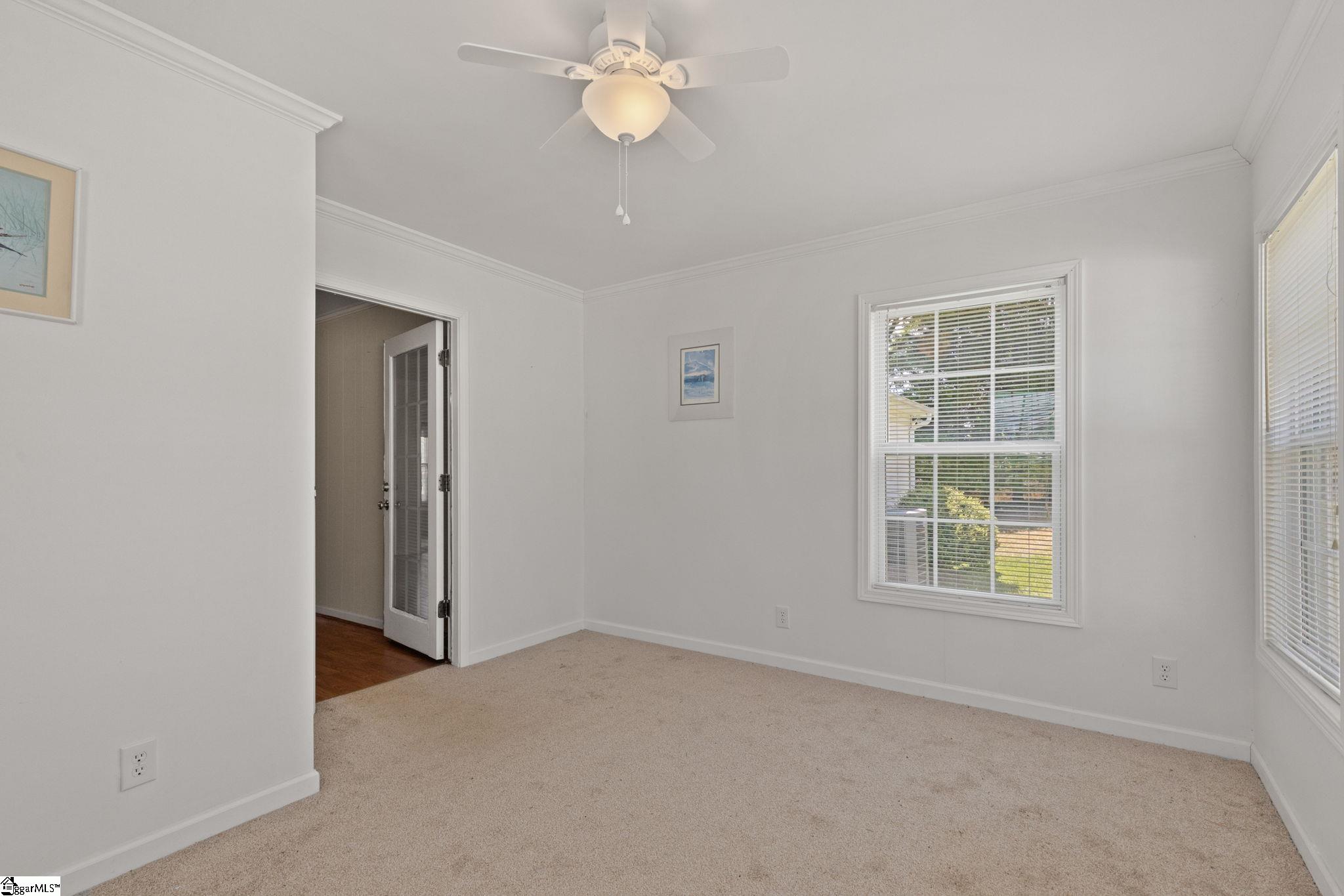37 Wrenn Road Taylors, SC 29687 - Photo 5 of 30