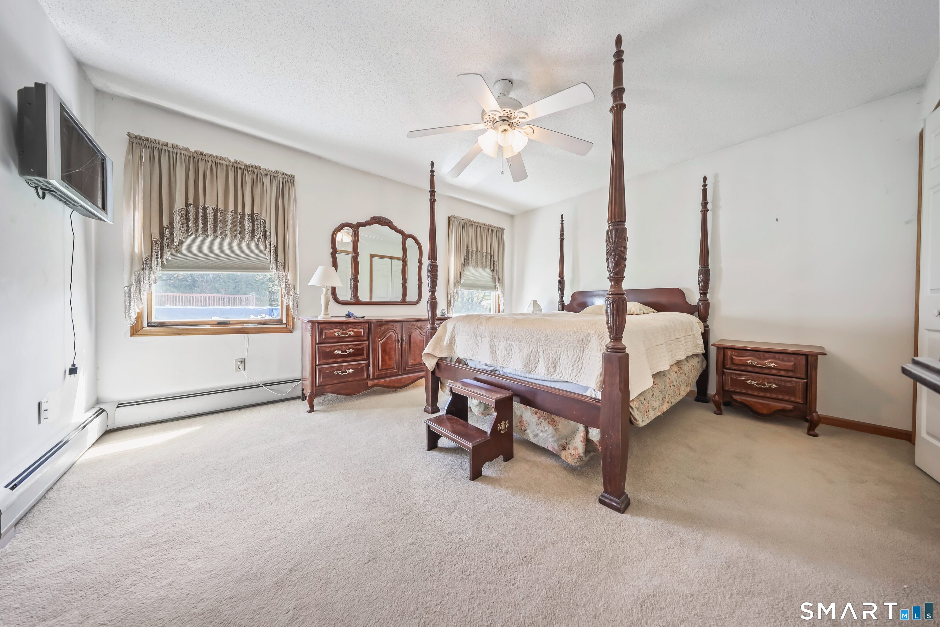 211 Cedar Mountain Road Thomaston, CT 06787 - Photo 17 of 40
