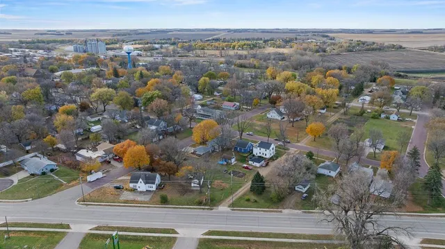 $47,500 | 912 Rowland Street, Tracy, MN 56175