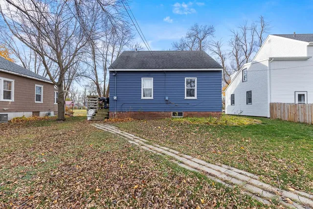 $47,500 | 912 Rowland Street, Tracy, MN 56175