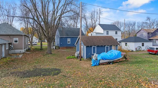 $47,500 | 912 Rowland Street, Tracy, MN 56175