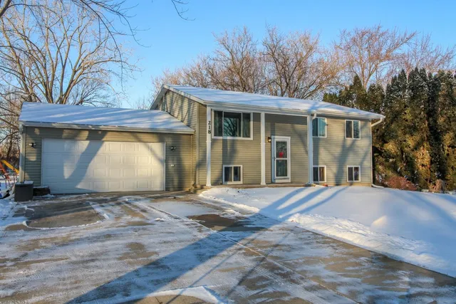 $399,900 | 218 Sullivan Street, Cambridge, WI 53523