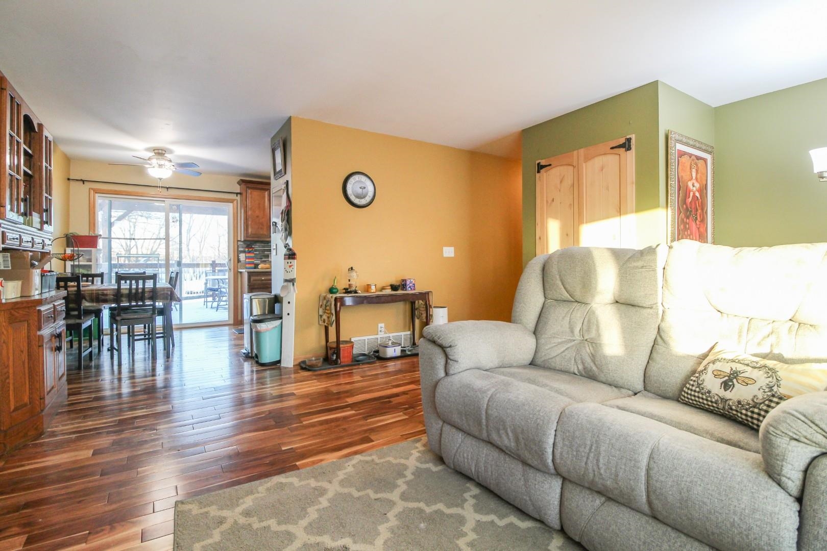 218 Sullivan Street Cambridge, WI 53523 - Photo 3 of 48