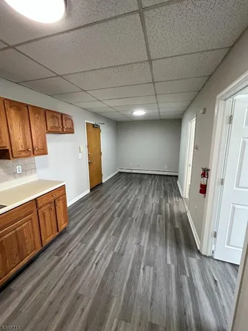 $1,700 | 111 Anderson Avenue, Unit 5, Fairview, NJ 07022