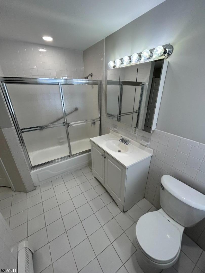 111 Anderson Avenue, Unit 5 Fairview, NJ 07022 - Photo 9 of 13