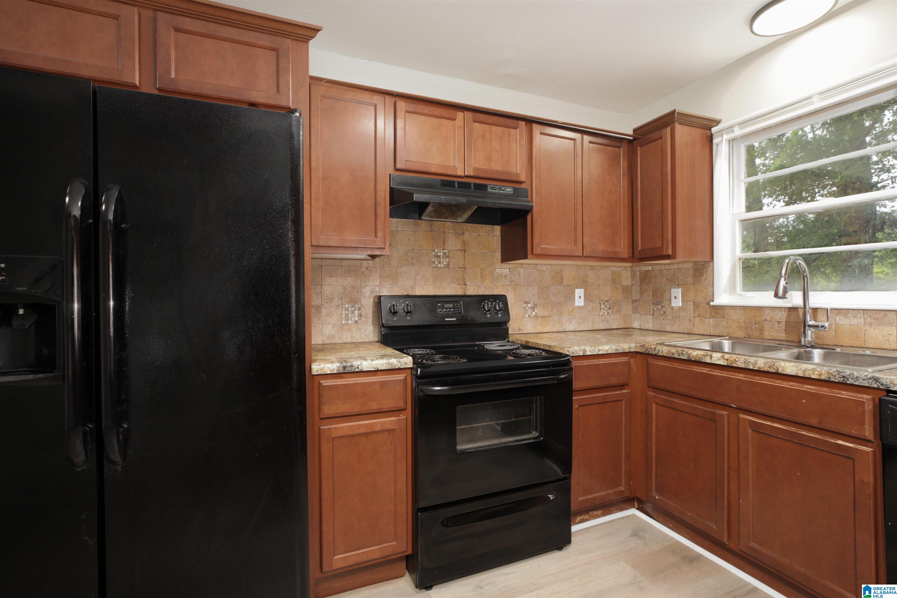 5608 Valleyview Trail Adamsville, AL 35005 - Photo 8 of 25