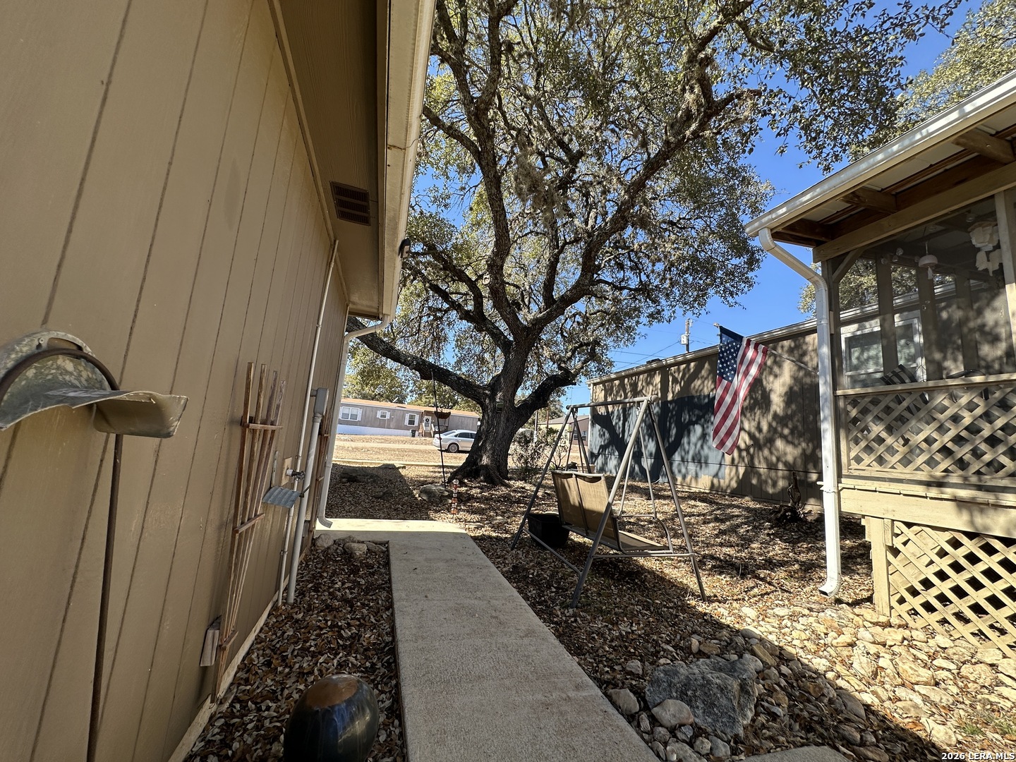 261 Pr 1514 Bandera, TX 78003 - Photo 21 of 29