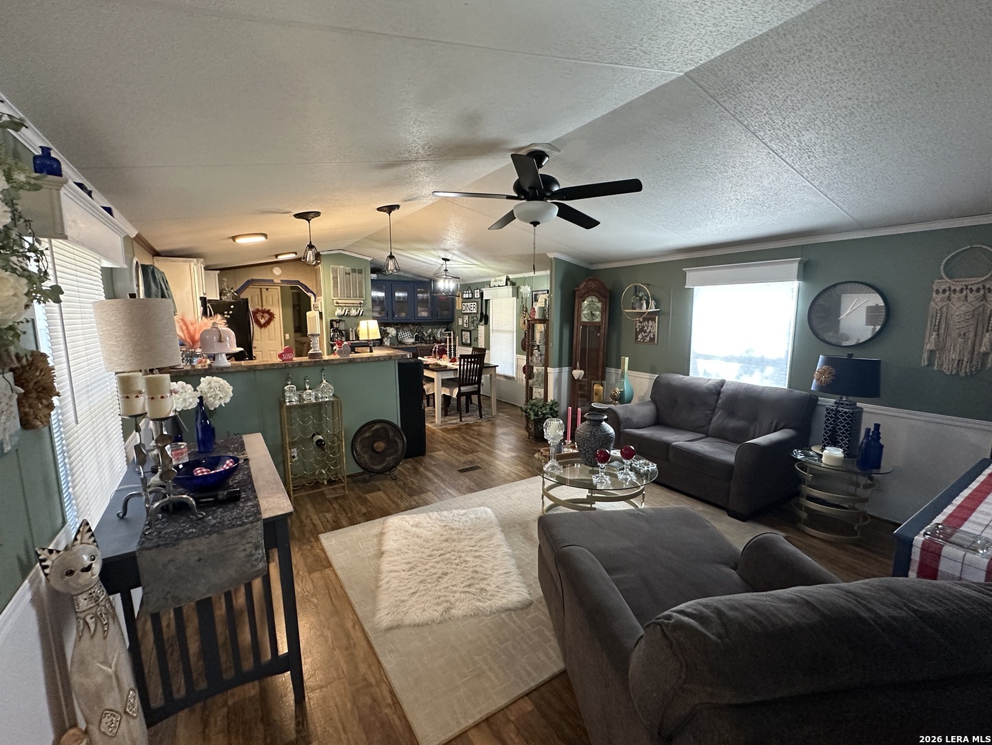 261 Pr 1514 Bandera, TX 78003 - Photo 5 of 29