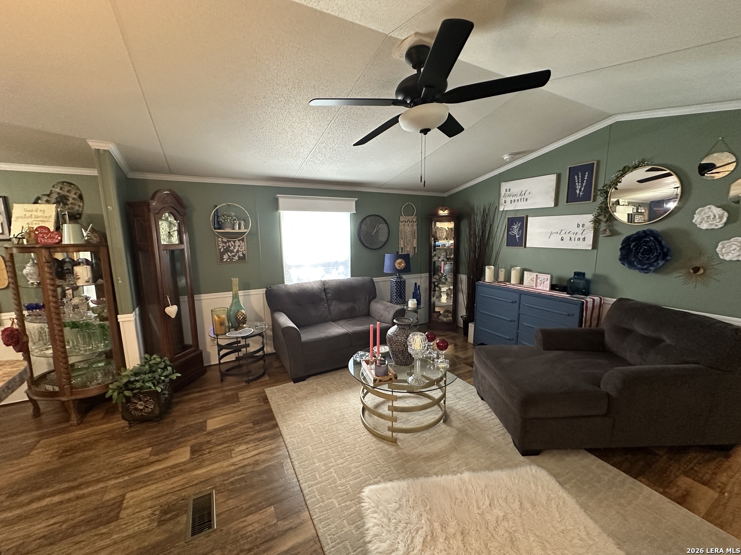 261 Pr 1514 Bandera, TX 78003 - Photo 6 of 29