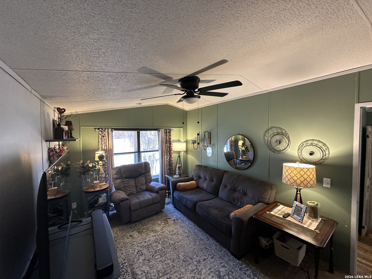 261 Pr 1514 Bandera, TX 78003 - Photo 9 of 29