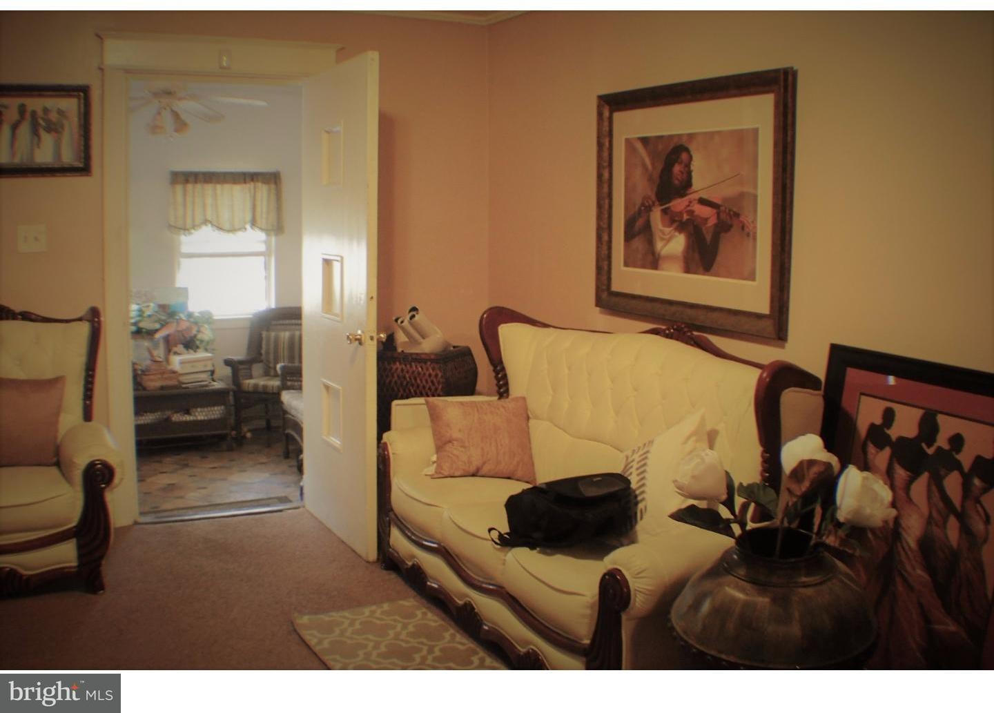 328 Huntley Road Upper Darby, PA 19082 - Photo 4 of 16