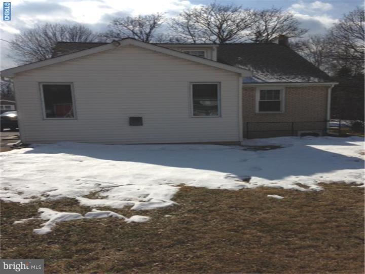 327 Kent Road Springfield, PA 19064 - Photo 23 of 25 Exterior Back