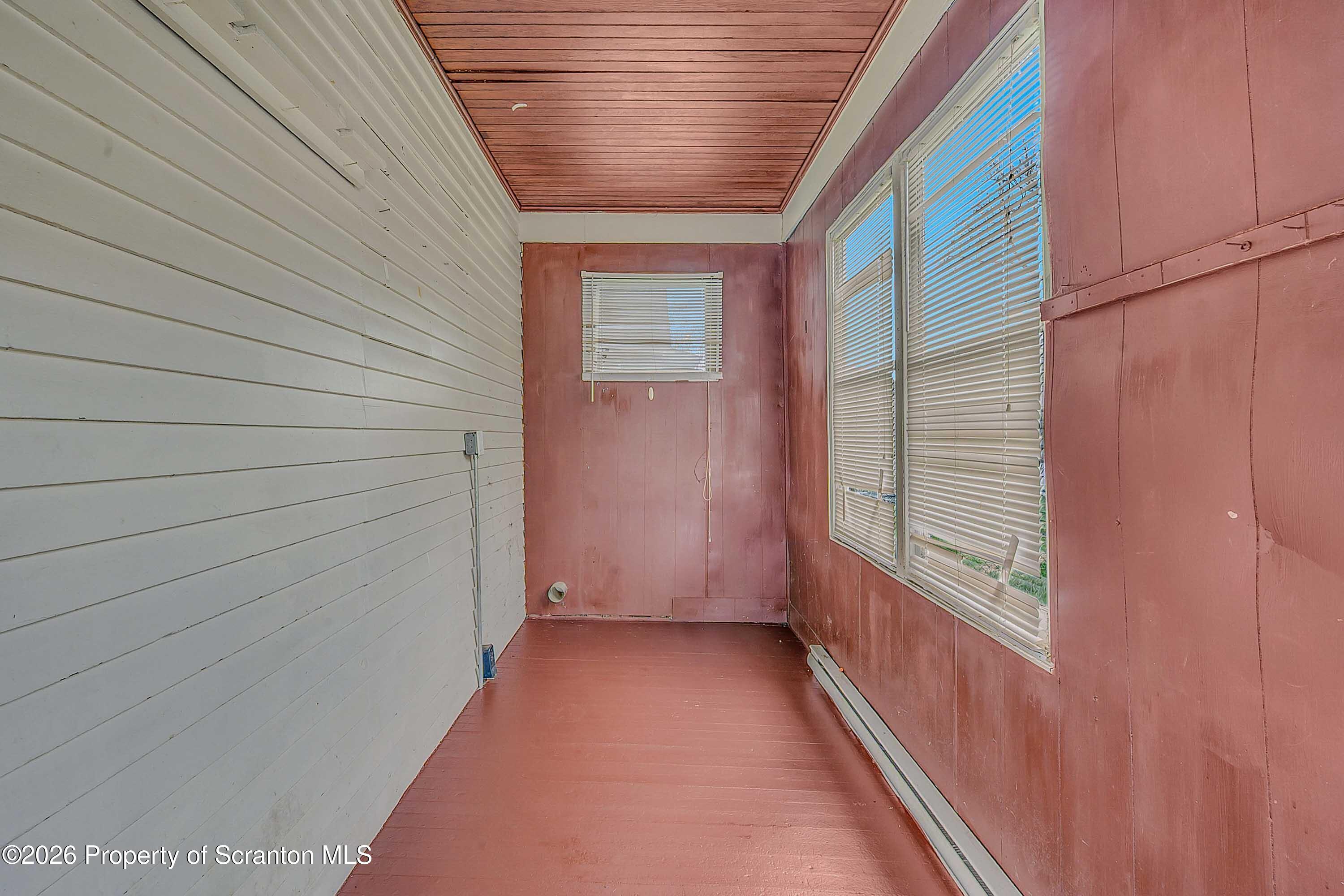 1425 Church Avenue Scranton, PA 18508 - Photo 4 of 21 a view of a porch